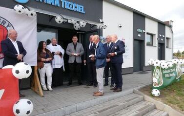 Otwarcie szatni w Br&oacute;jcach 21